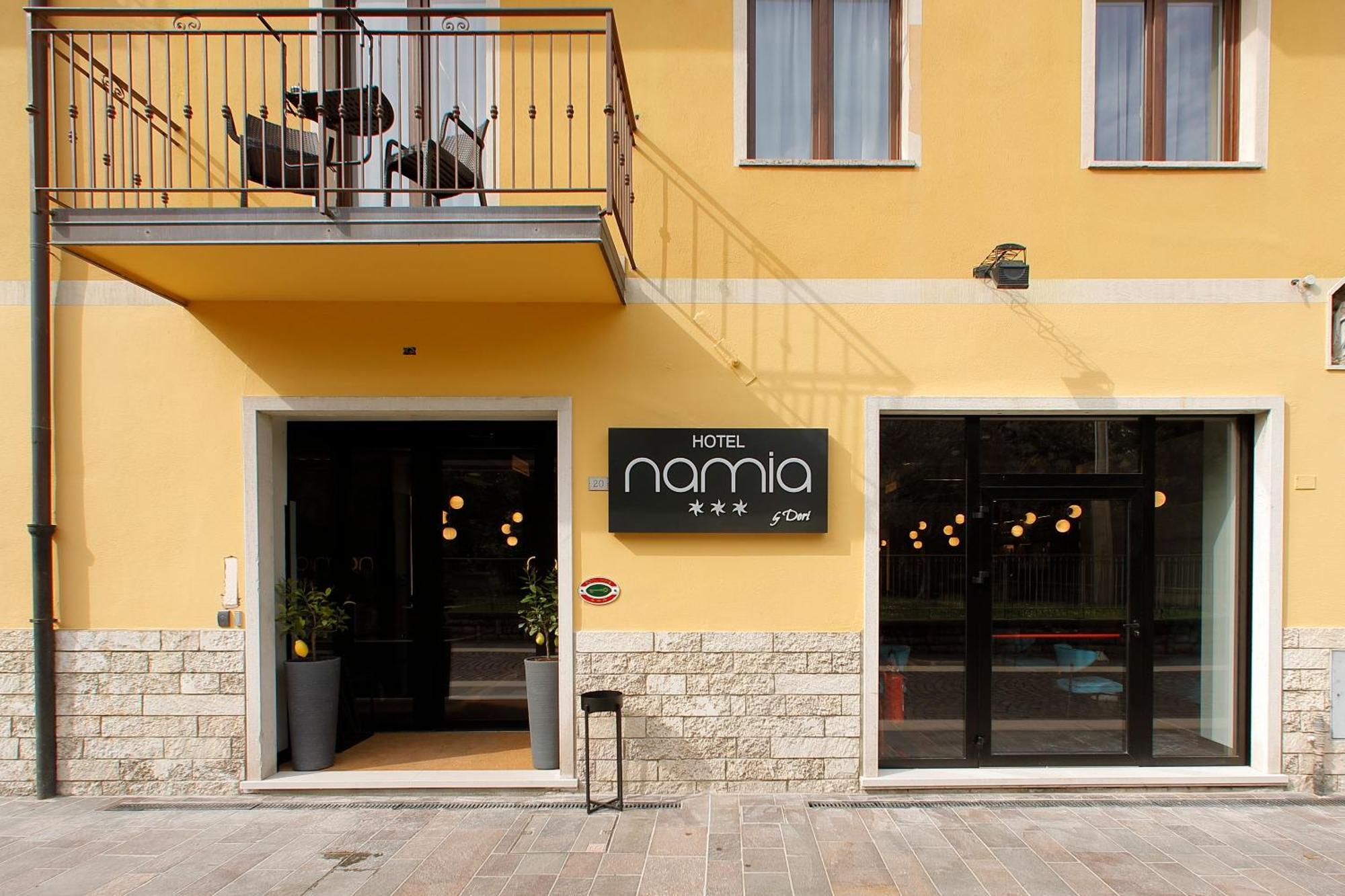 ברדולינו Hotel Namia By Dori מראה חיצוני תמונה